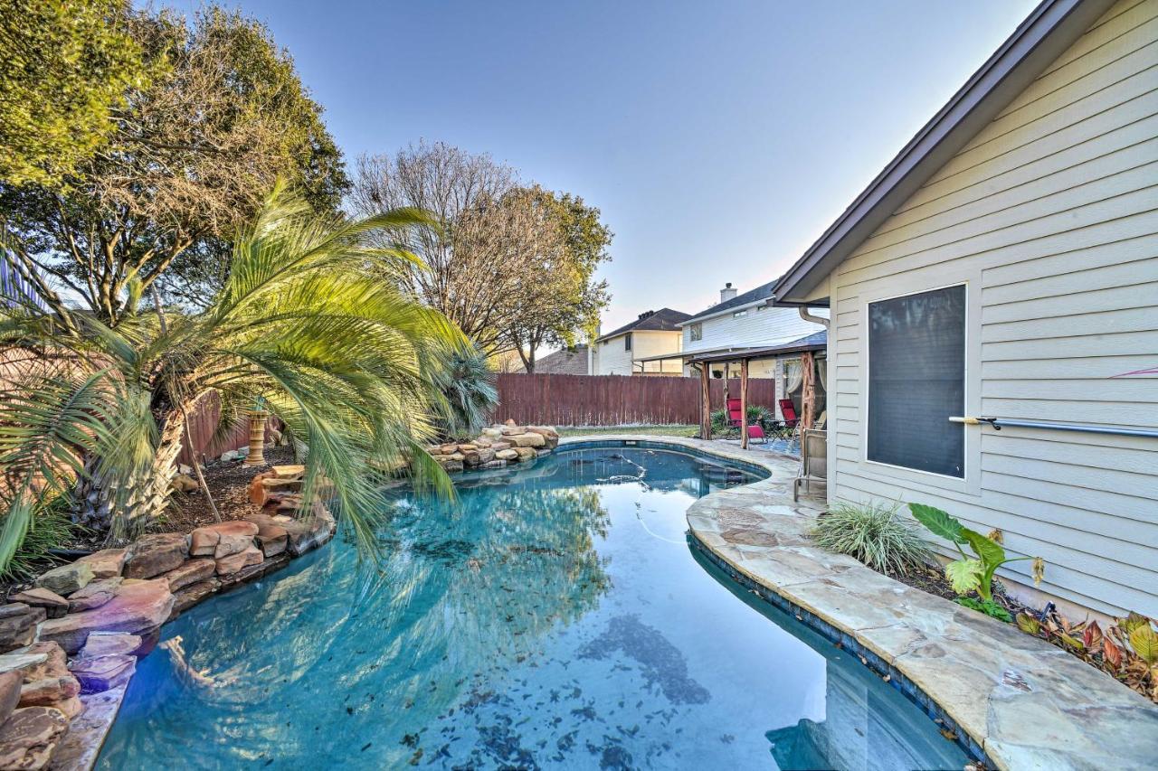 Villa Peaceful San Antonio Oasis With Private Pool And Grill Exterior foto